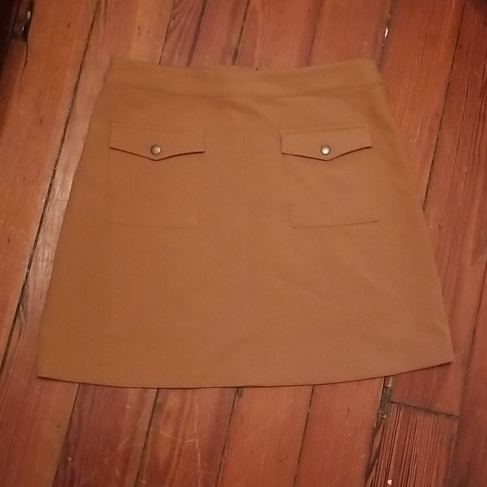 Beautiful tan skirt